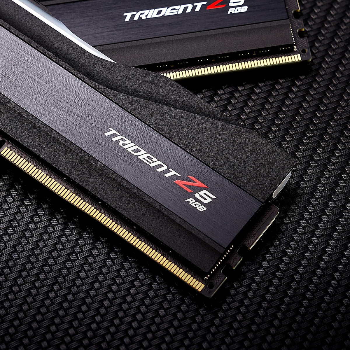 DDR5 RAM 32GB 2x16GB Desktop Computer Memory Matte Black Z528439